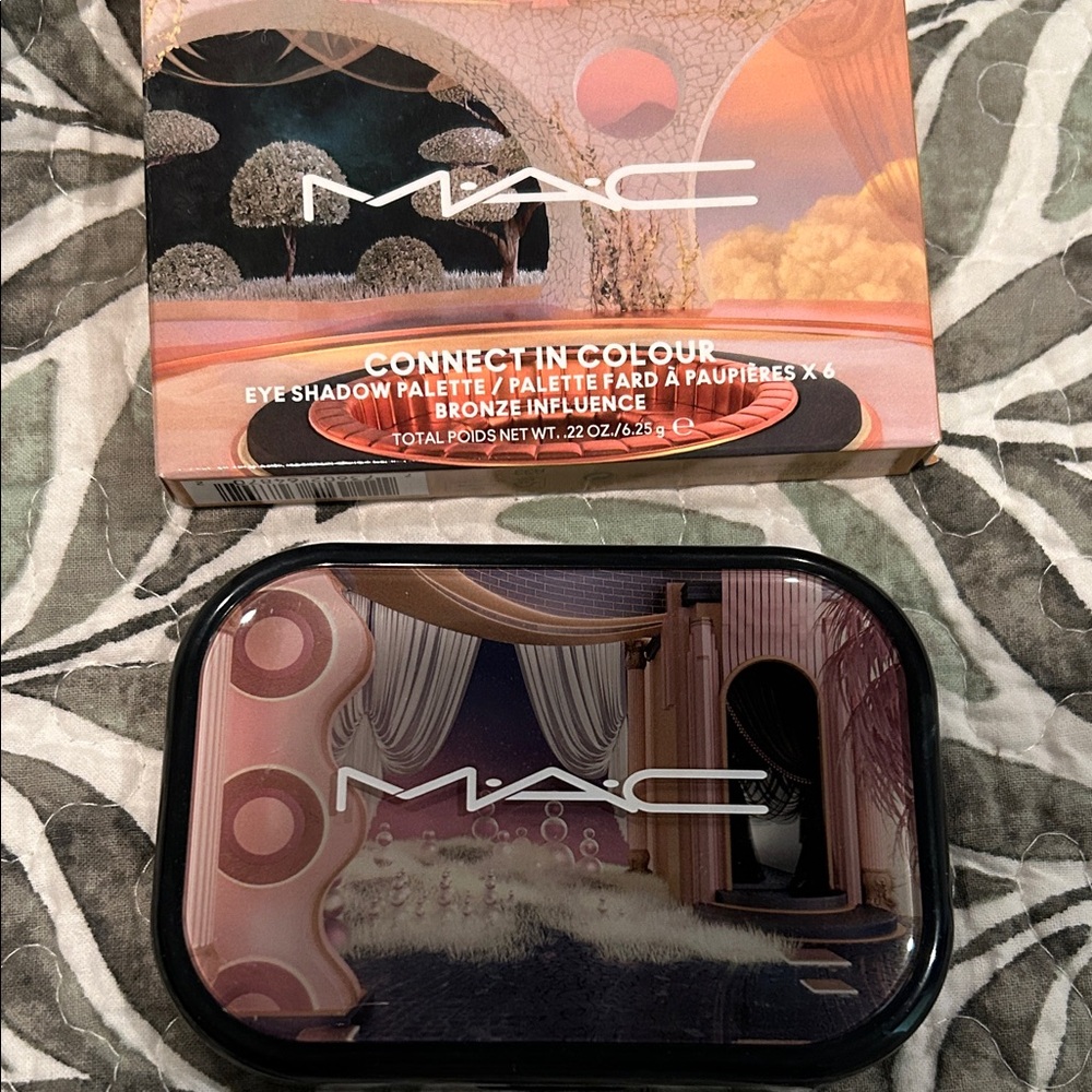 Mac Connection in Colour Bronze Influence